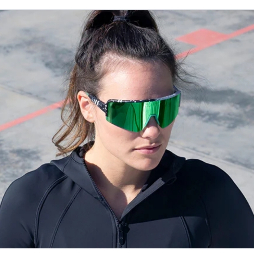 Blenders Risk Taker Black Green Polar‎ shield wraparound reflective sunglasses